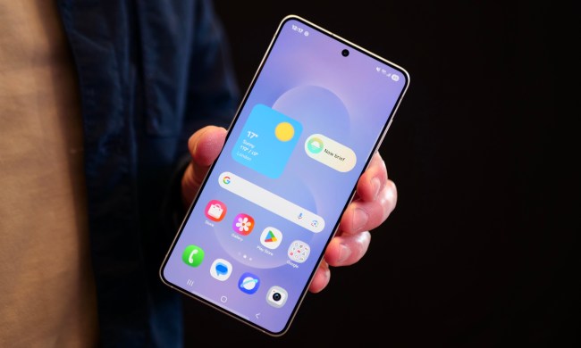 A person holding the Samsung Galaxy S25 Edge.